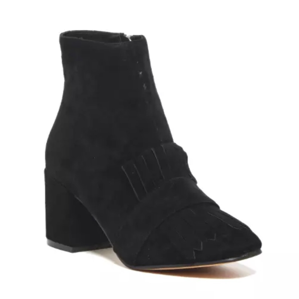 Steve Madden Suede Kiltie Bootie Ankle Boot Fringe